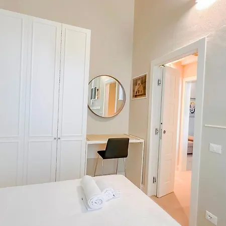 Alighieri Boutique Apartment *